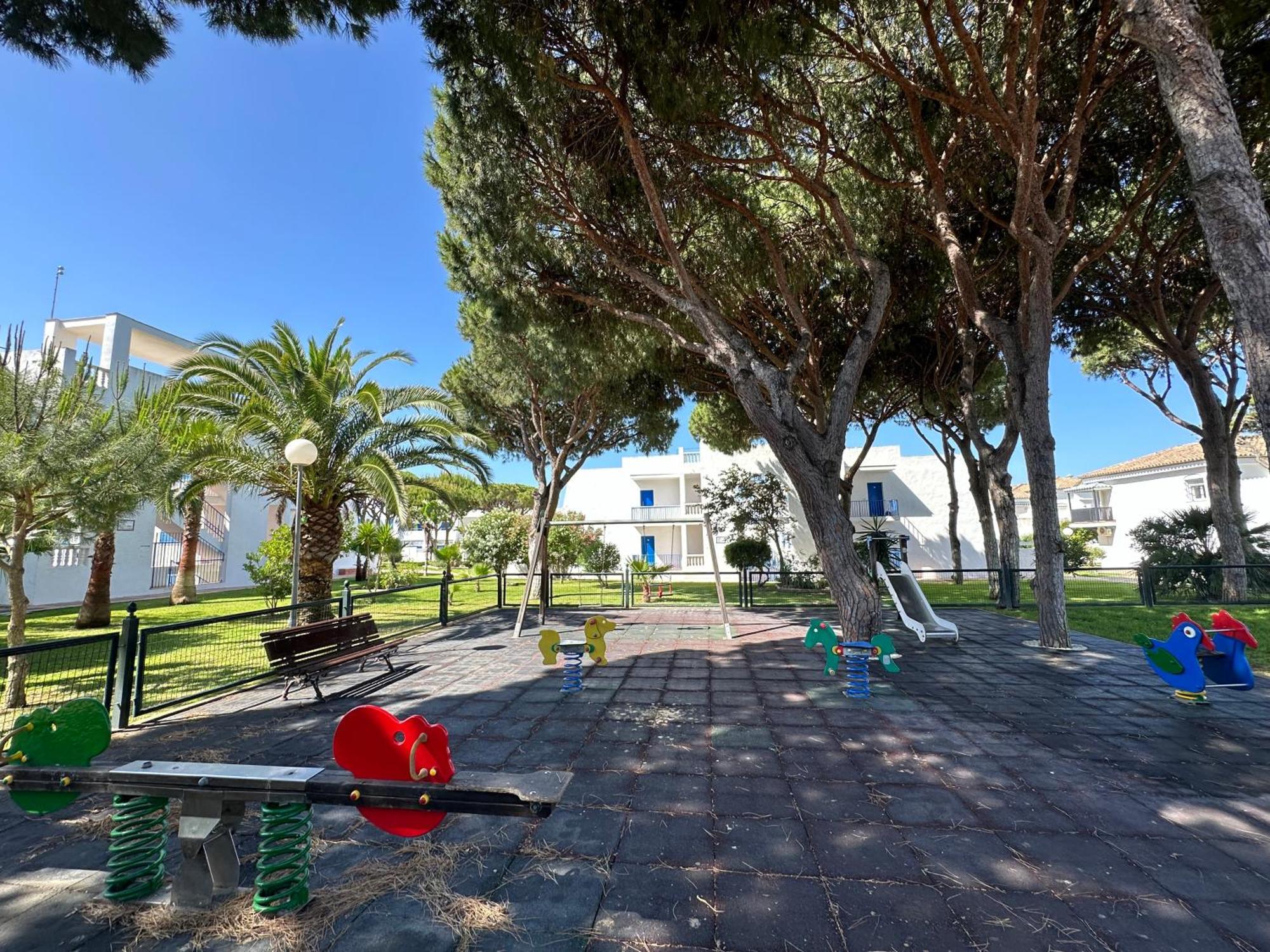 Apartamentos Segunda Pista Chiclana de la Frontera Exterior foto