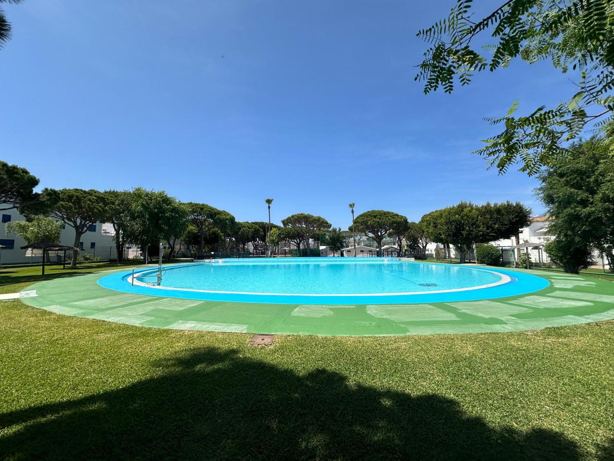 Apartamentos Segunda Pista Chiclana de la Frontera Exterior foto